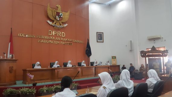 LEBIH DARI SEKEDAR SOSIALISASI, DPRD PACITAN BERGERAK UNTUK GENERASI MUDA PACITAN